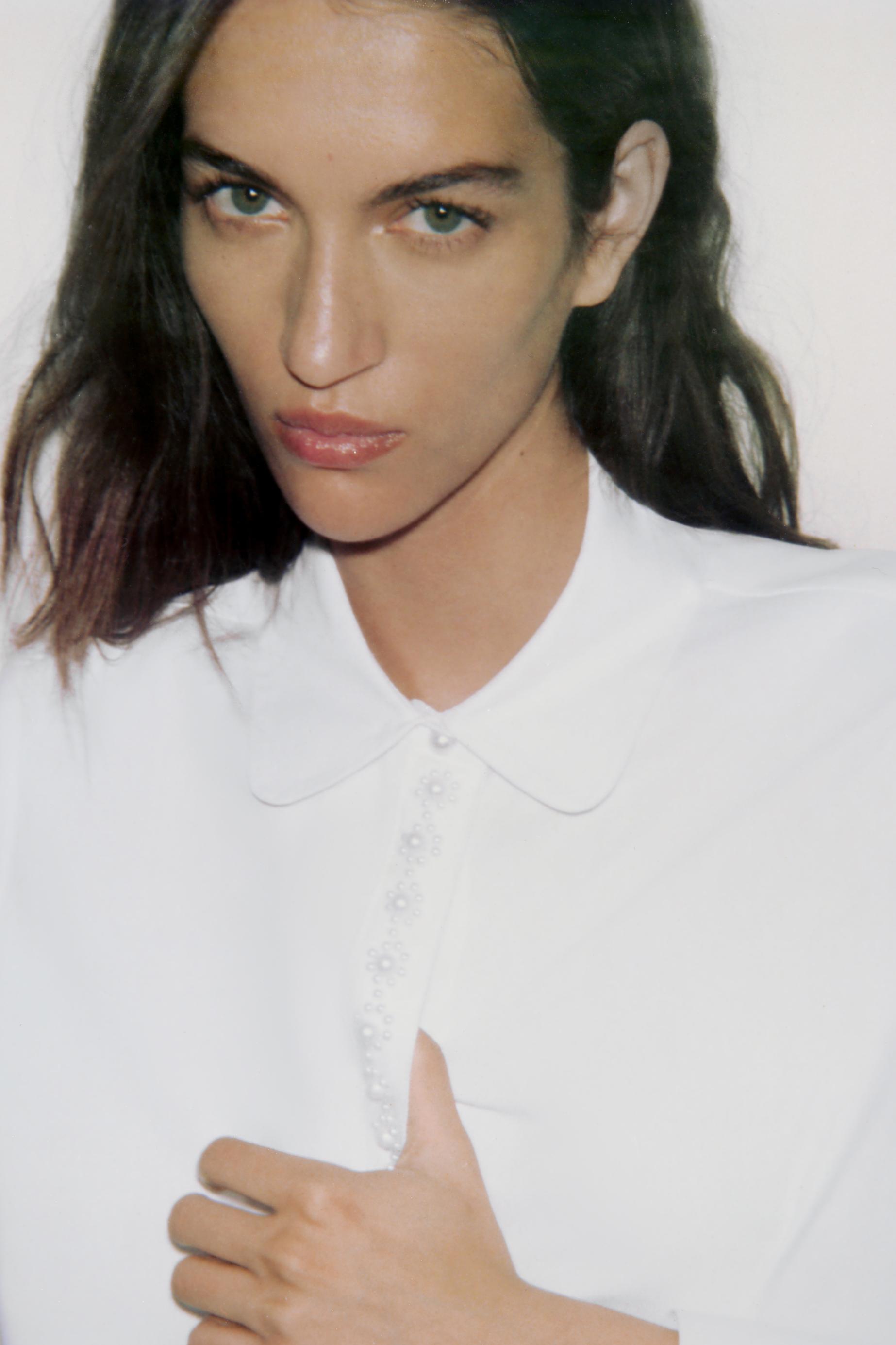 CHEMISE EN POPELINE À PERLES